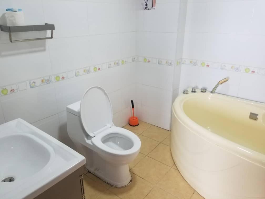 Mariana Ocean View Home Darüsselam Dış mekan fotoğraf
